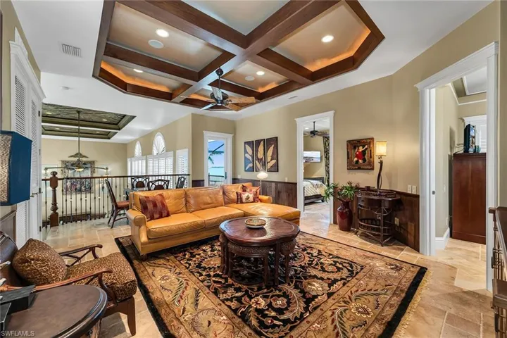 1221 Redwood Ct, Marco Island, Florida 34145
