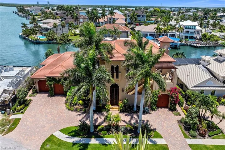 1221 Redwood Ct, Marco Island, Florida 34145