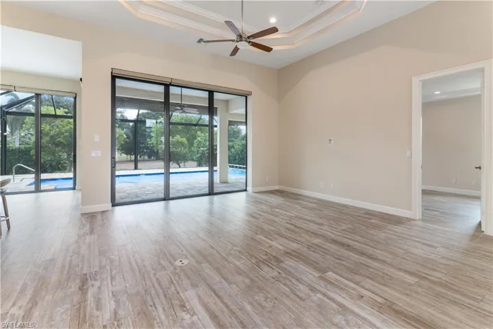 Living room unfurnished