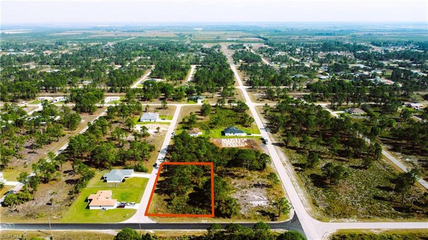 1104  Pisa E ST, LEHIGH ACRES, FL 33974
