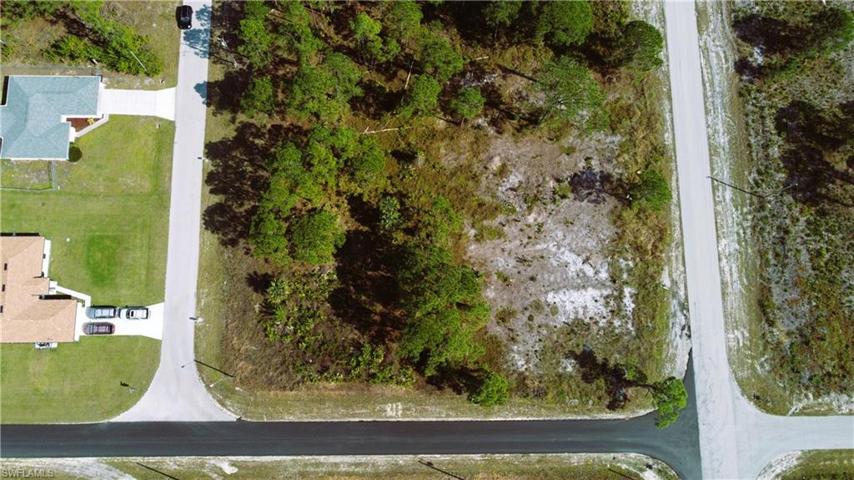 1104  Pisa E ST, LEHIGH ACRES, FL 33974