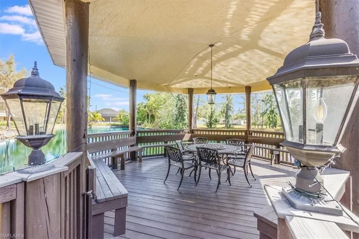 10060  Lake Cove  DR, Fort Myers, FL 33908