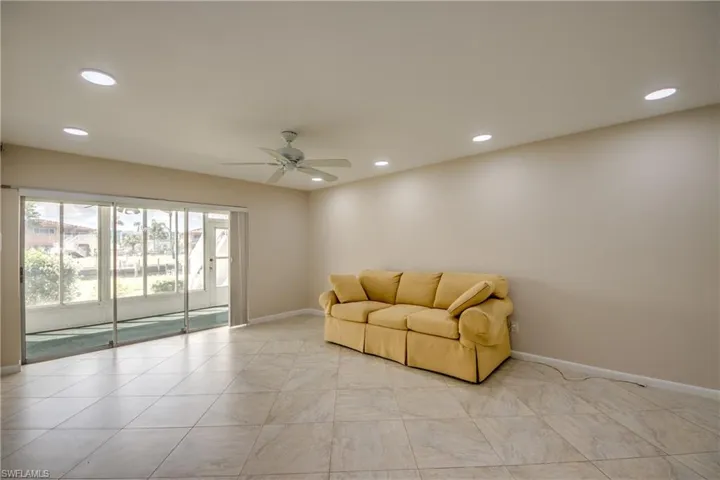 920 Se 46th St 1, Cape Coral, Florida 33904