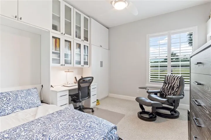 2nd guest room with 2 twin murphy beds