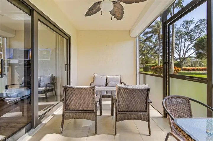 5725  Gage  LN, Naples, FL 34113