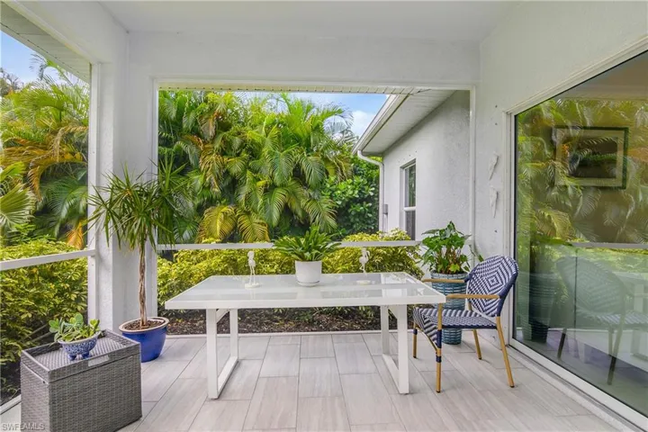 3892  14th N ST, Naples, FL 34103