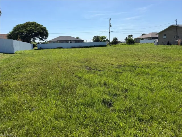1121 6th Ave, Cape Coral, Florida 33993