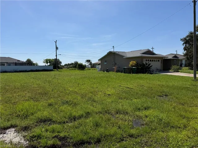 1121 6th Ave, Cape Coral, Florida 33993