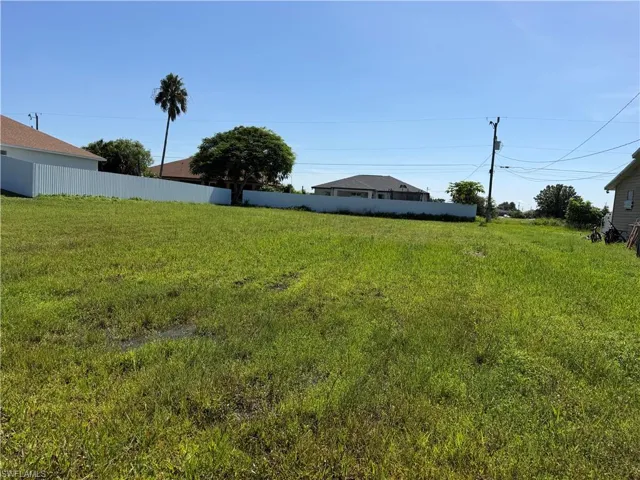 1121 6th Ave, Cape Coral, Florida 33993