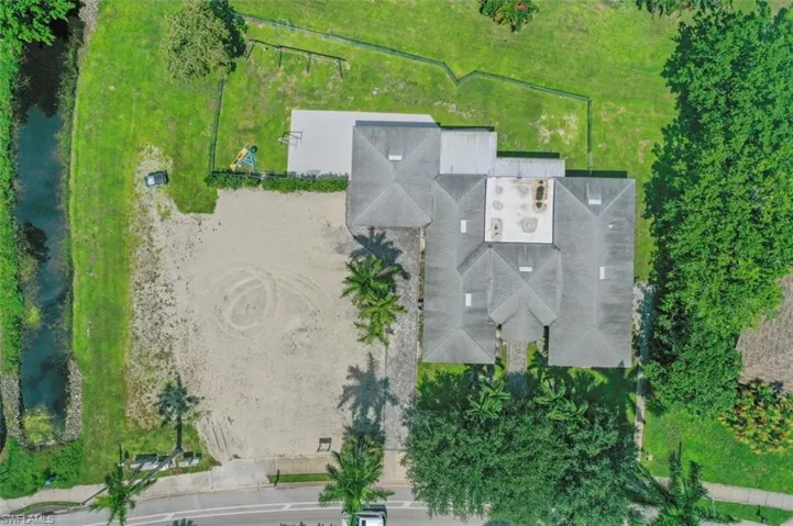 101-105 Saint Andrews Blvd, Naples, Florida 34113