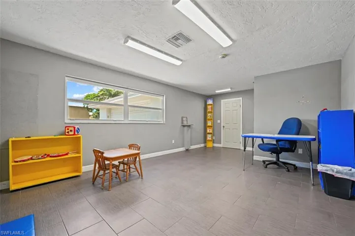 101-105 Saint Andrews Blvd, Naples, Florida 34113