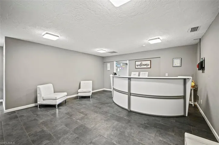 101-105 Saint Andrews Blvd, Naples, Florida 34113