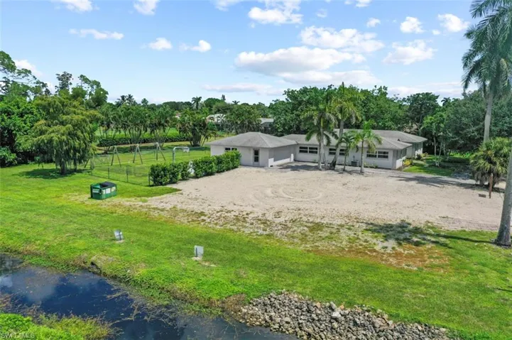 101-105 Saint Andrews Blvd, Naples, Florida 34113