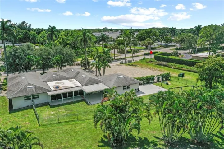 101-105 Saint Andrews Blvd, Naples, Florida 34113