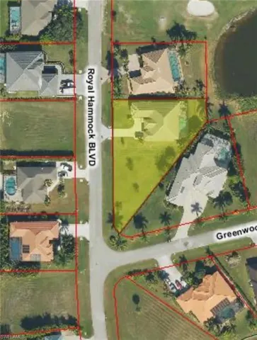 18288  Royal Hammock  BLVD, Naples, FL 34114