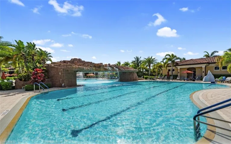 Community pool