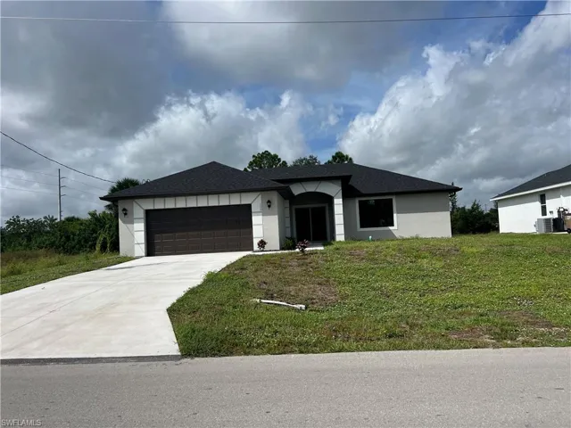 347  Ranier  AVE, Lehigh Acres, FL 33974