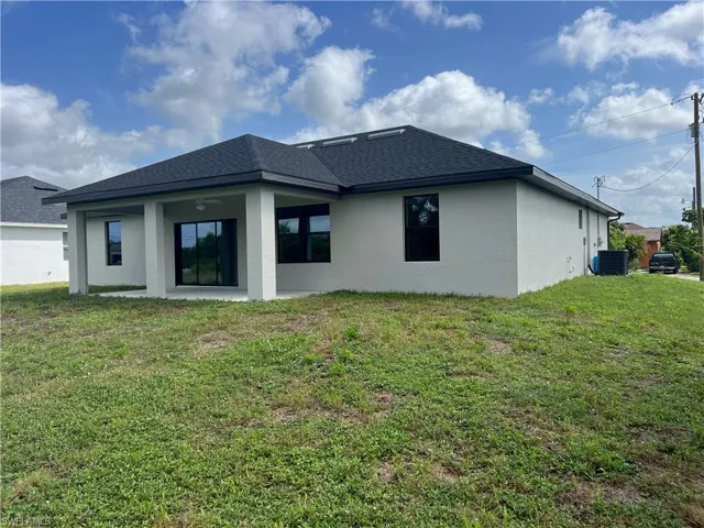 347  Ranier  AVE, Lehigh Acres, FL 33974