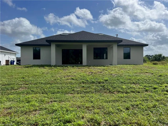 347  Ranier  AVE, Lehigh Acres, FL 33974