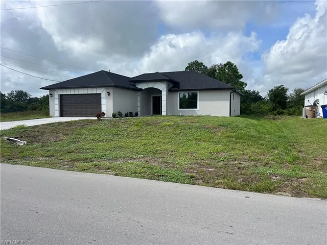 347  Ranier  AVE, Lehigh Acres, FL 33974