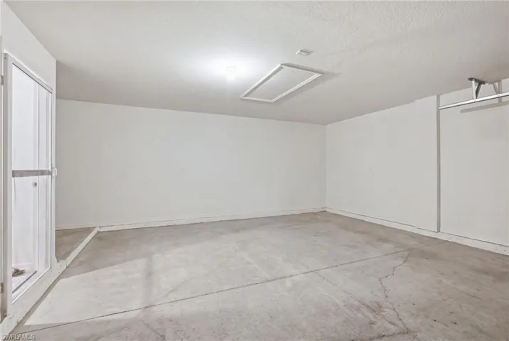 1724 11th Pl, Cape Coral, Florida 33993