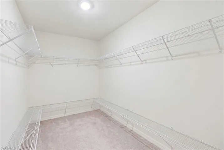 1724 11th Pl, Cape Coral, Florida 33993