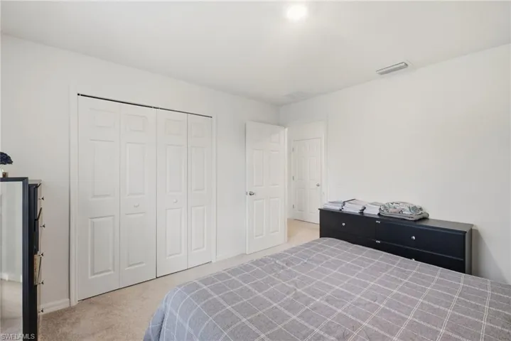 1724 11th Pl, Cape Coral, Florida 33993