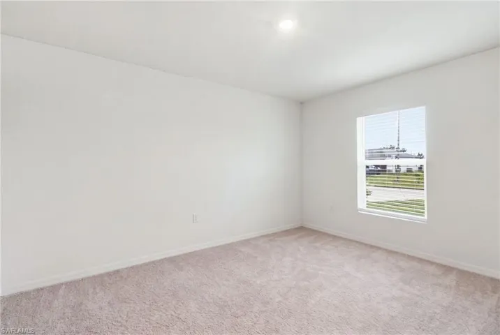 1724 11th Pl, Cape Coral, Florida 33993