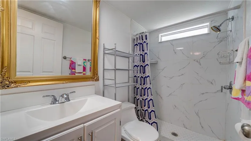 8352 Barbie Ln, North Fort Myers, Florida 33917
