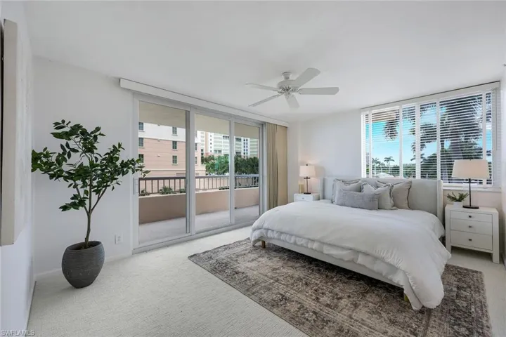 990 Cape Marco Dr 208, Marco Island, Florida 34145