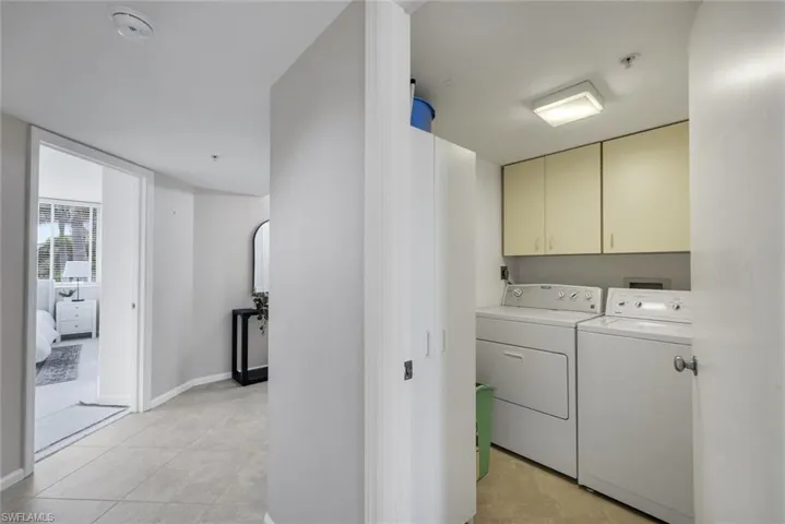 990 Cape Marco Dr 208, Marco Island, Florida 34145