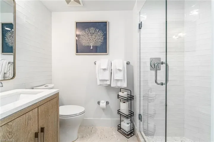 4021 Gulf Shore Blvd N 702, Naples, Florida 34103