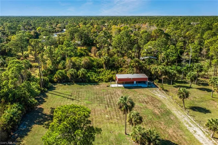 511  20th SE ST, Naples, FL 34117