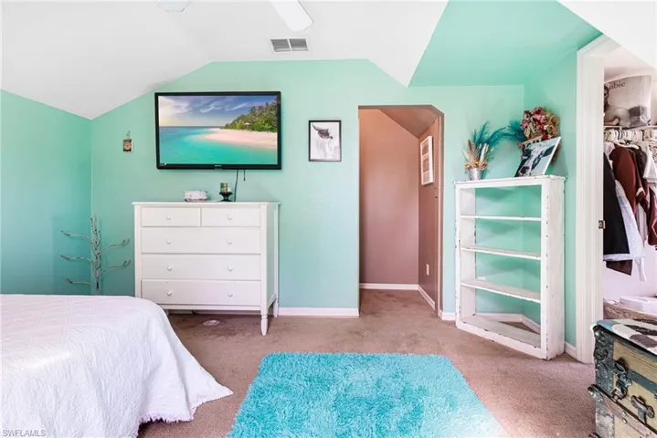 511  20th SE ST, Naples, FL 34117