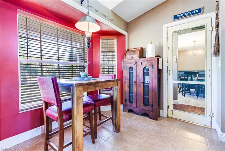511  20th SE ST, Naples, FL 34117