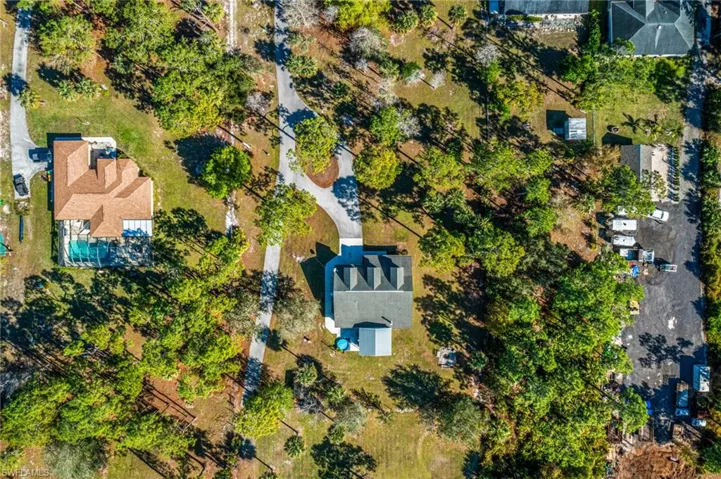 511  20th SE ST, Naples, FL 34117