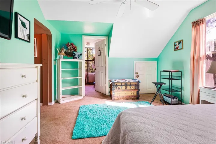 511  20th SE ST, Naples, FL 34117