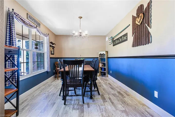 511  20th SE ST, Naples, FL 34117