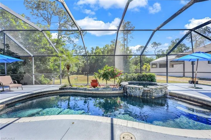 5770  Copper Leaf  LN, Naples, FL 34116