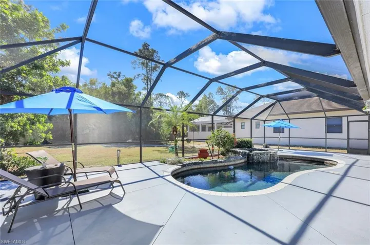 5770  Copper Leaf  LN, Naples, FL 34116