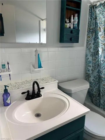 18566 Dogwood Rd, Fort Myers, Florida 33967