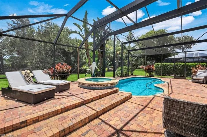 19736 Maddelena Cir, Estero, Florida 33967