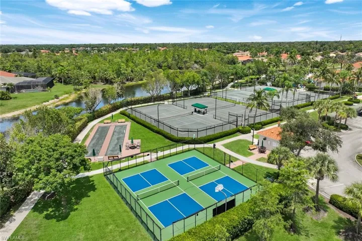 19736 Maddelena Cir, Estero, Florida 33967