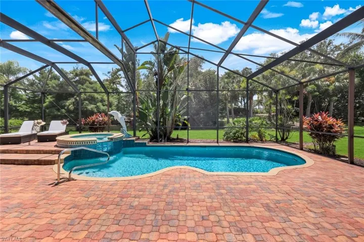 19736 Maddelena Cir, Estero, Florida 33967