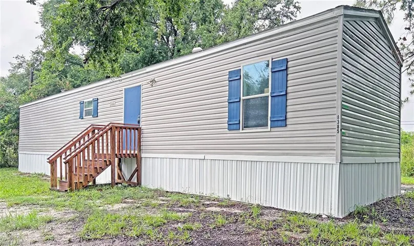 8385  Ebson  DR, North Fort Myers, FL 33917