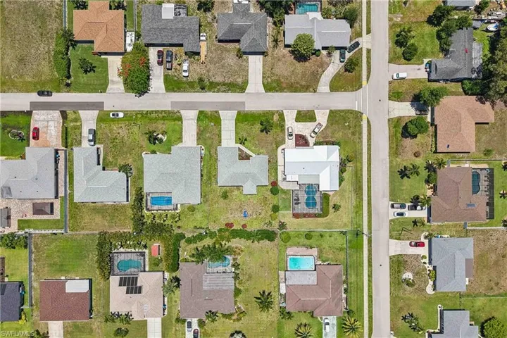 241 SW 34th  TER, Cape Coral, FL 33914