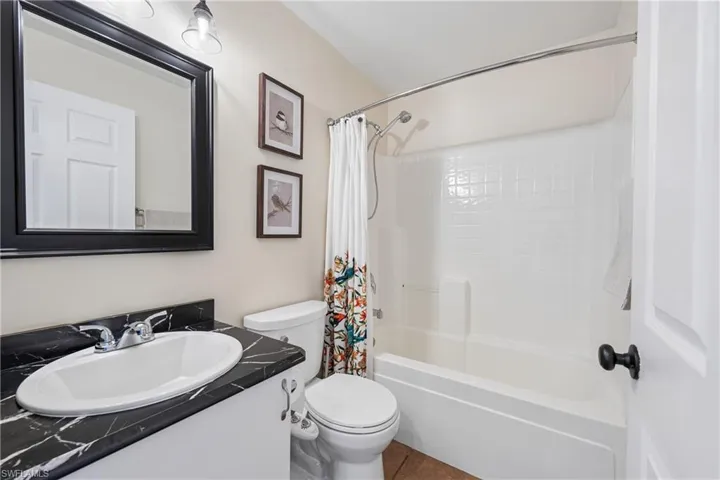 241 SW 34th  TER, Cape Coral, FL 33914