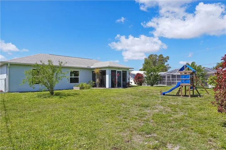 241 SW 34th  TER, Cape Coral, FL 33914