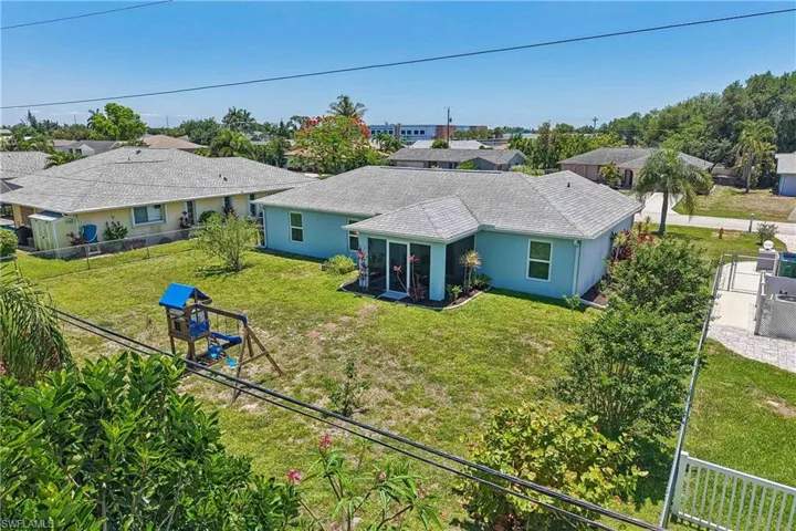 241 SW 34th  TER, Cape Coral, FL 33914