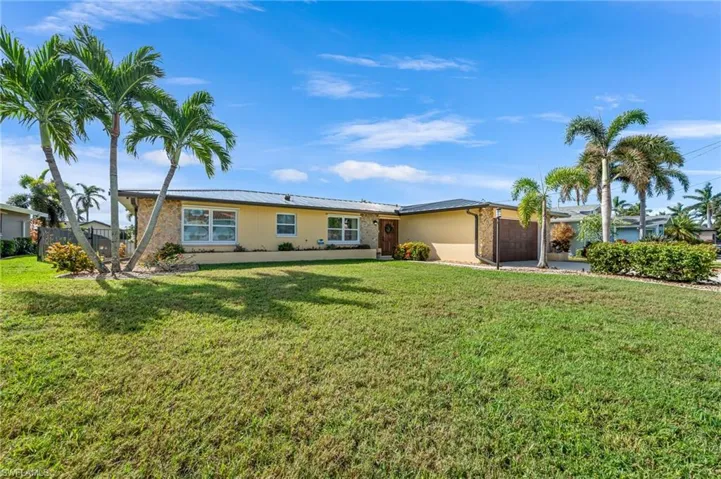 Lovely Direct Sailboat Access Home in Desired Pelican Neighborhood